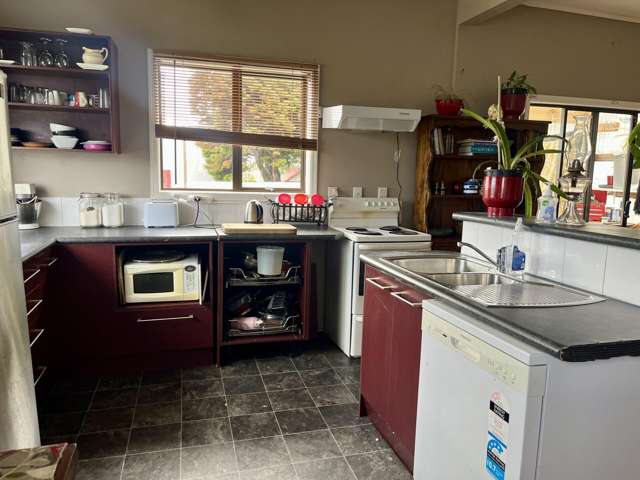 2A Derby Street Westport_1