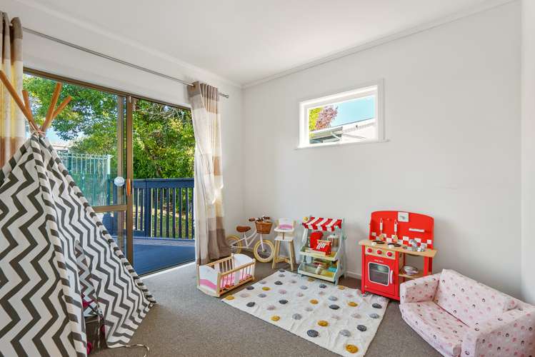 8 Saffron Street Birkdale_12