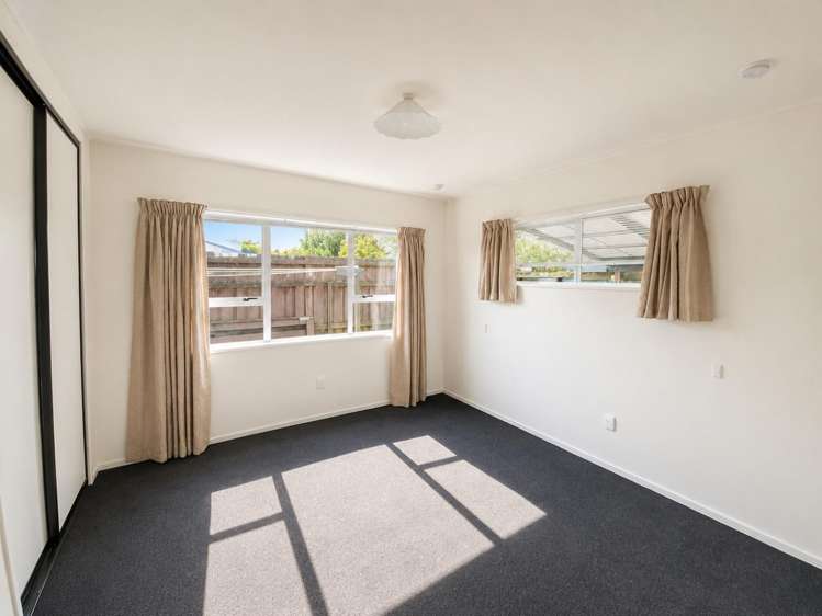 6 Rowanwood Close 1447_13