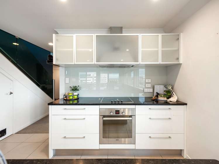 82/312 Victoria Street_3