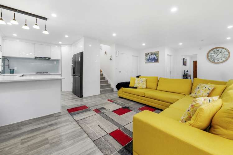 10 Fernloche Place Flat Bush_6