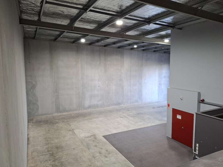 2/11 Paul Matthews Road Rosedale_5