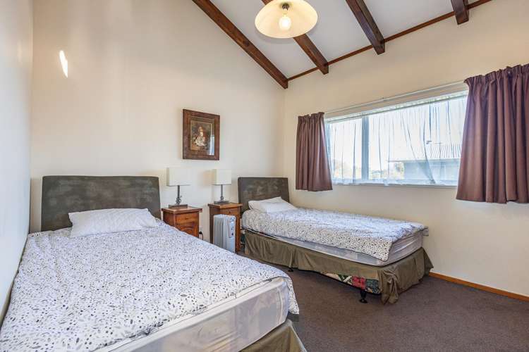 77 Goldfinch Street Ohakune_14