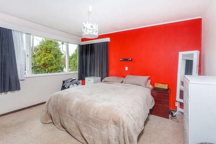 8 Renata Crescent Te Atatu Peninsula_7
