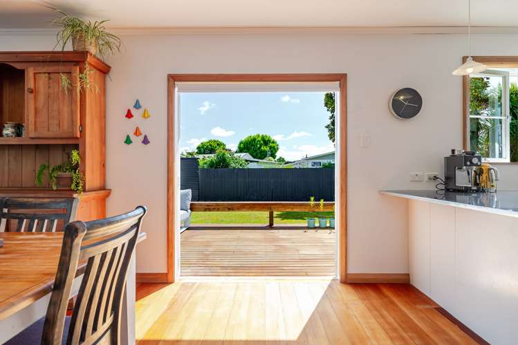 28 Winchester Street Awapuni_3