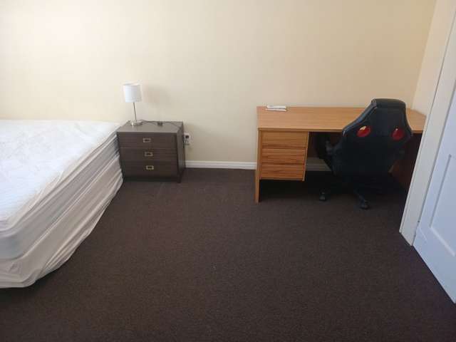 24 Chambers Street North East Valley_2