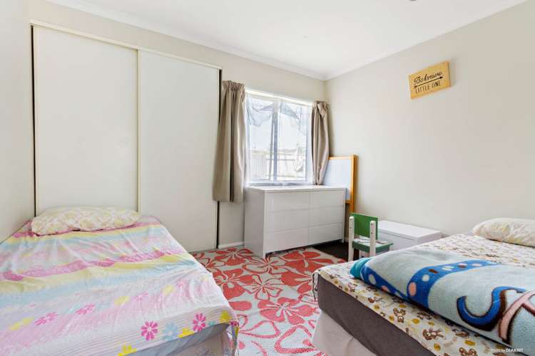 55 Hewlett Road Massey_8