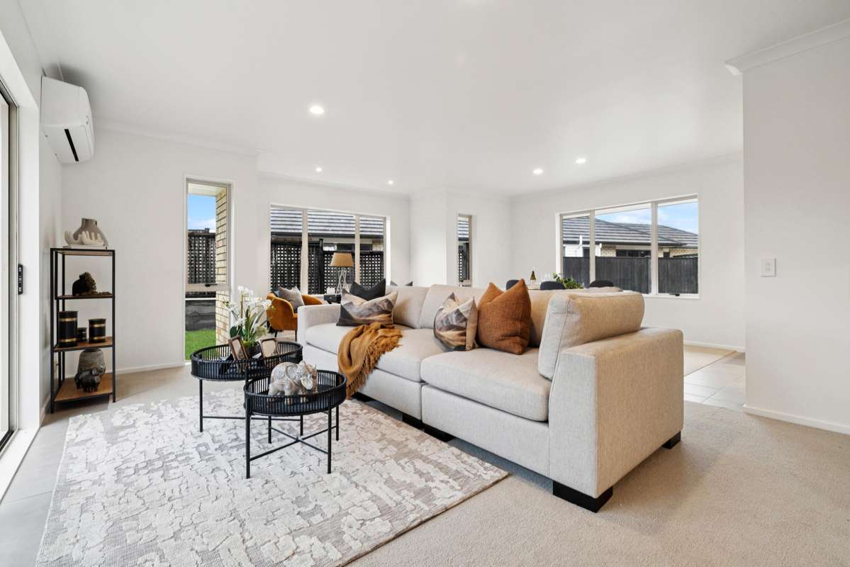 58 Lough Bourne Drive_2