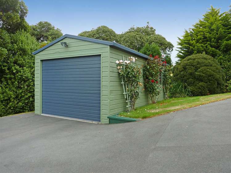 1359 Taieri Mouth Road Taieri Mouth_16