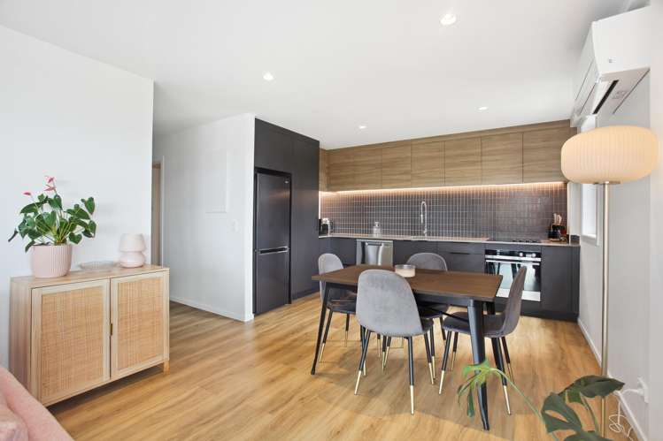 3/2 Sioux Road Hobsonville_7