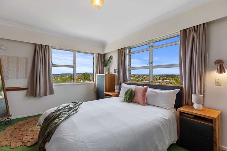 18 Highfield Crescent Brookfield_8