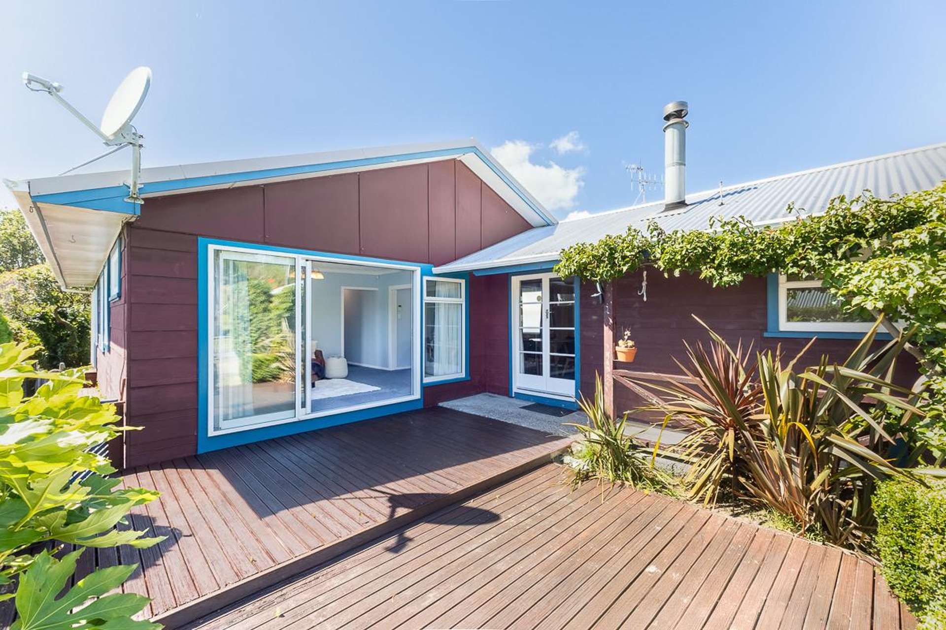 8 Rata Road Raumati Beach_0