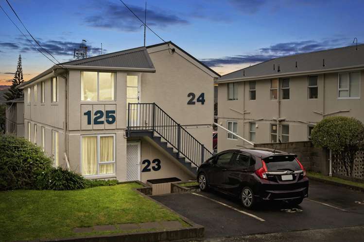 24/125 Queens Drive Lyall Bay_10