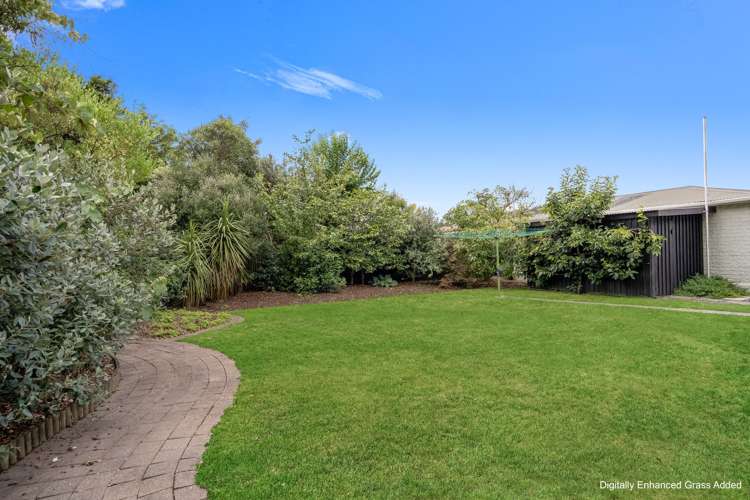 10 Neale Avenue Stoke_25