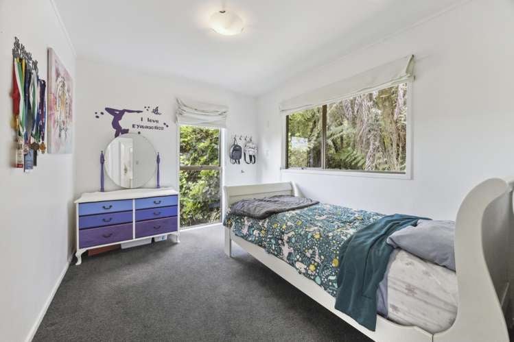 207 Shaw Road Titirangi_16