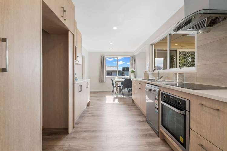 8 Uppingham Crescent Hillcrest_5