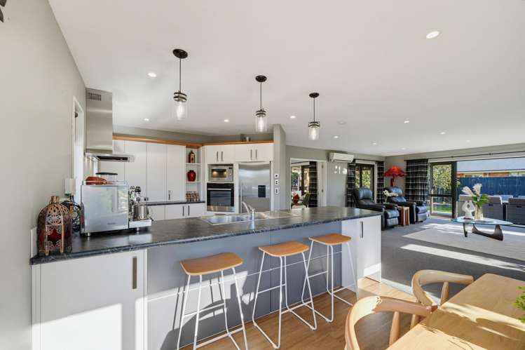 37 Parkinson Place Woodend_7