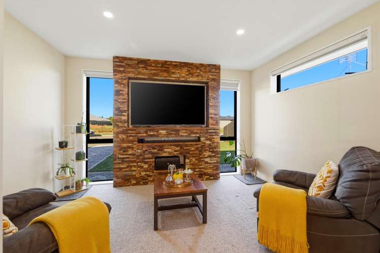 11 Agathis Crescent Wigram_6