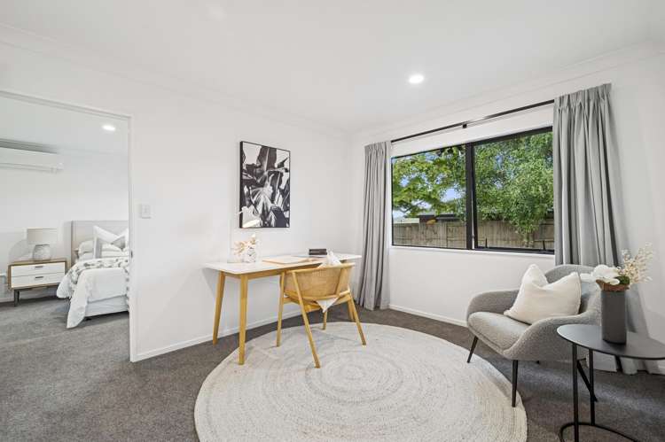 65 Basley Road Owhata_11