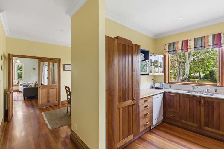 3-5 Rewa Road Raumati Beach_14