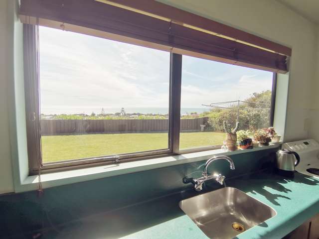 2 Whitcombe Terrace Hokitika_4