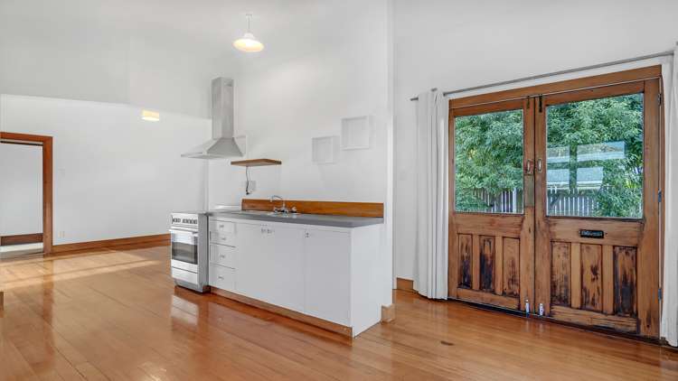 1 Newcastle Street Phillipstown_6