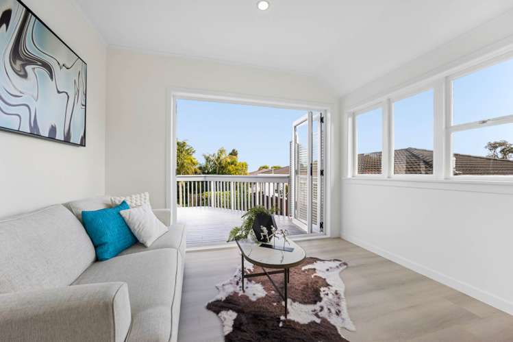 67 Golf Road New Lynn_10