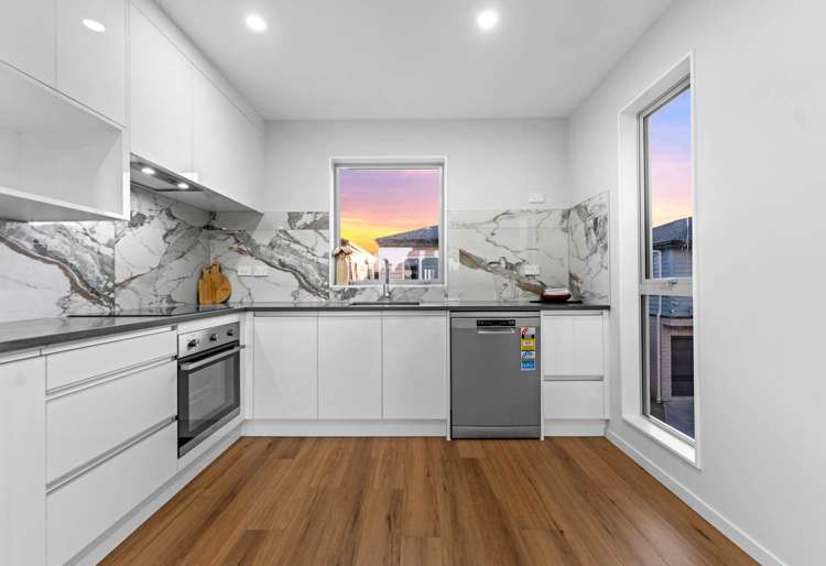 9/8 Reeves Avenue Papatoetoe_3