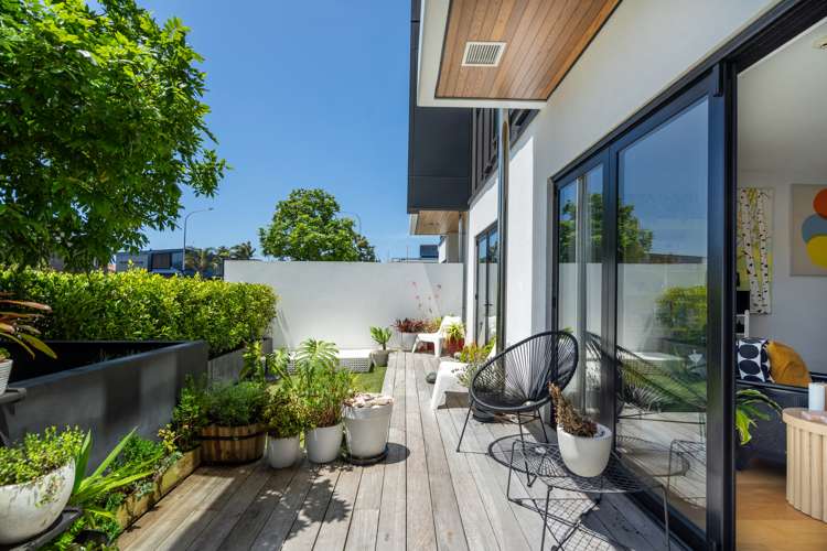 G02/74 Anzac Street Takapuna_14