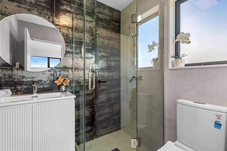 624 Kerepi Street Westgate_10