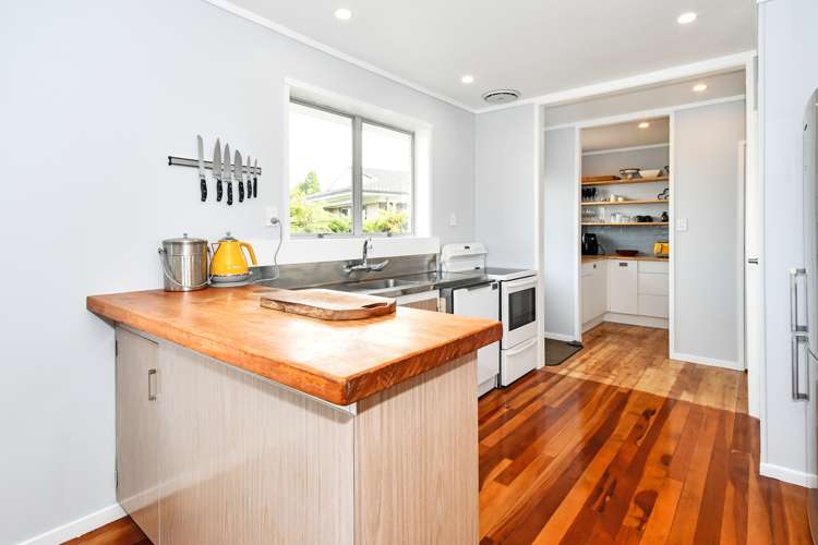 19 Hazeldene Place Opaheke_9