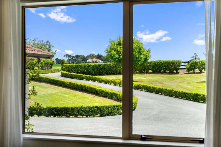 91 Whaka Street Maungaturoto_18