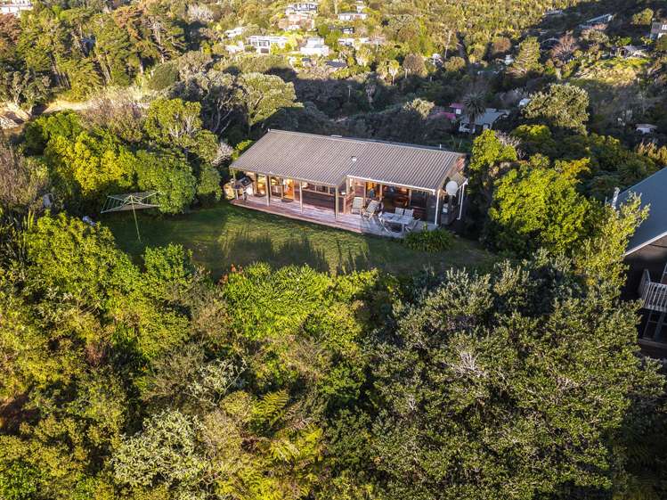 89 Great Barrier Road Oneroa_16