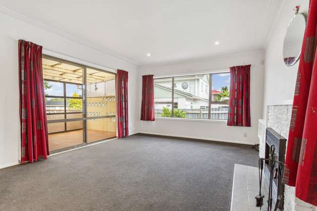 37 Halberg Street Papakura_4