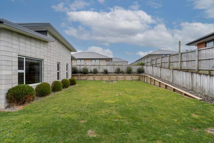 26 Evergreen Rise Grandview Heights_29