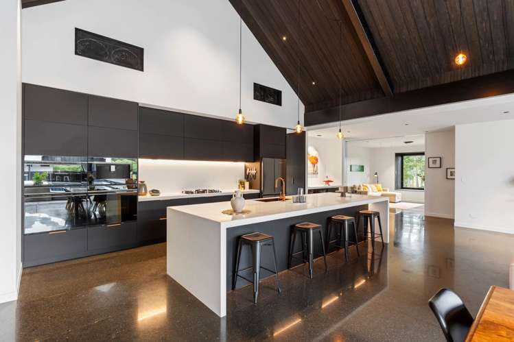 55A Nixon Road_3