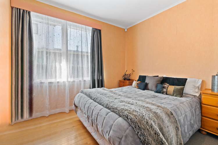 29 Weybridge Crescent Glen Innes_15