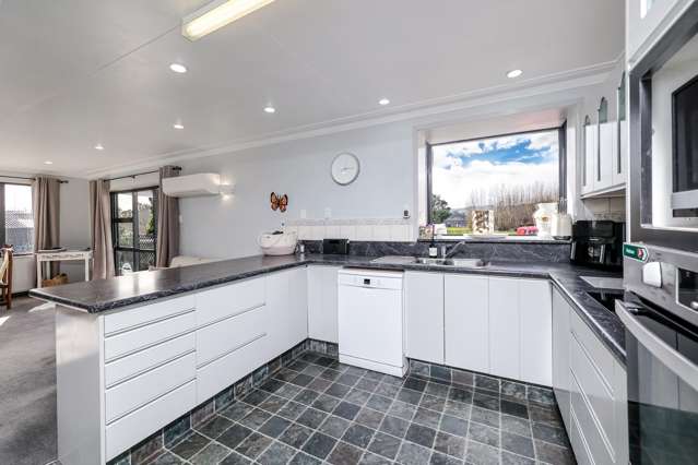 14 Elizabeth Avenue Mosgiel_3