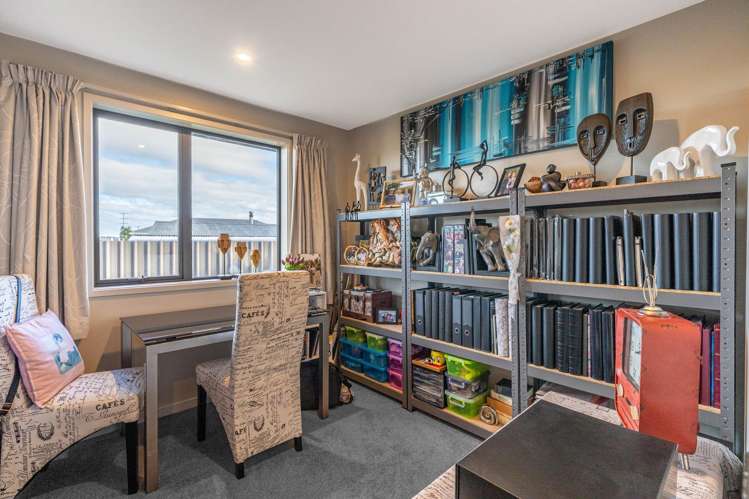 102 Findlay Road Ascot_13