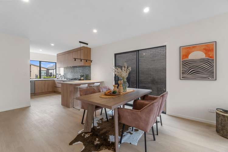 14 Overton Street Rototuna North_5