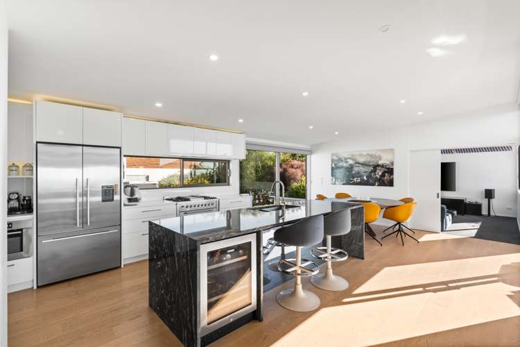 10 Teviotdale Way Richmond Hill_16