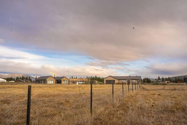 15 Tussock Crescent Twizel_4