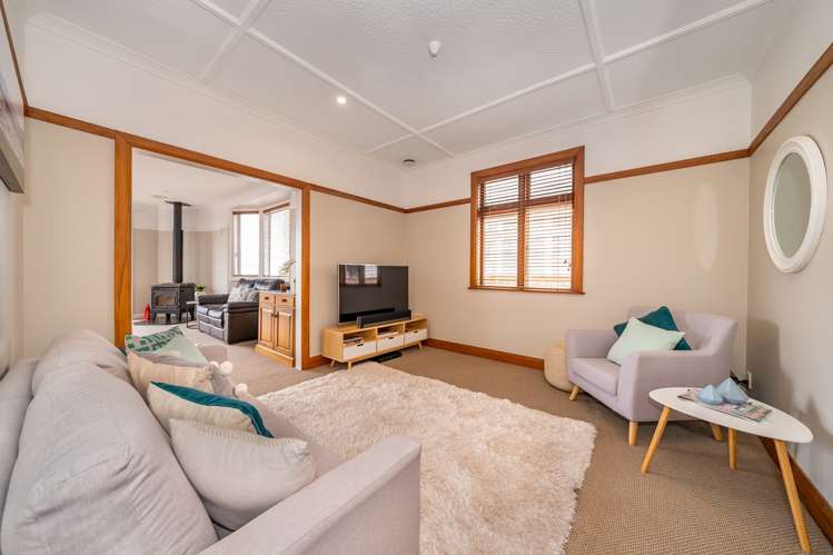 22 Bouverie Street Petone_4