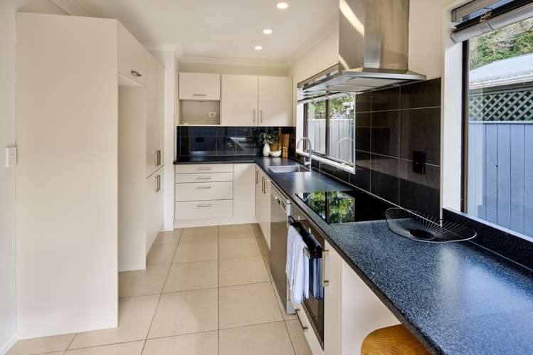 41 Owen Street Belmont_6