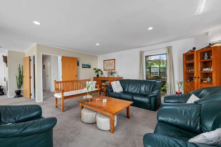 5 Kingshaven Close Mt Roskill_10