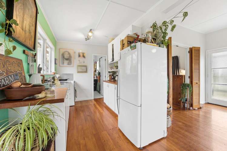 28 Tasman View Road Bethells Beach_10