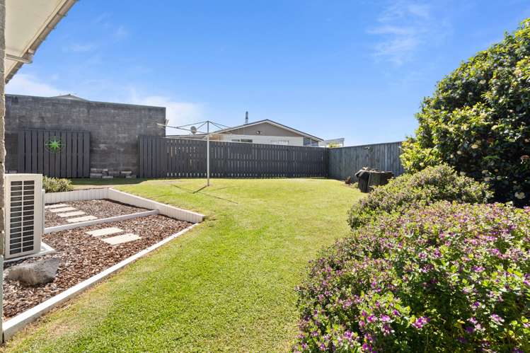 6 Culzean Grove Bell Block_13