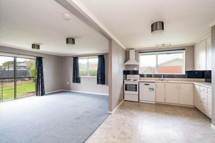 44 Dundee Place Strathern_2