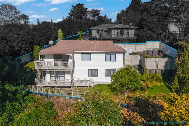95B Fairclough Road Beach Haven_23