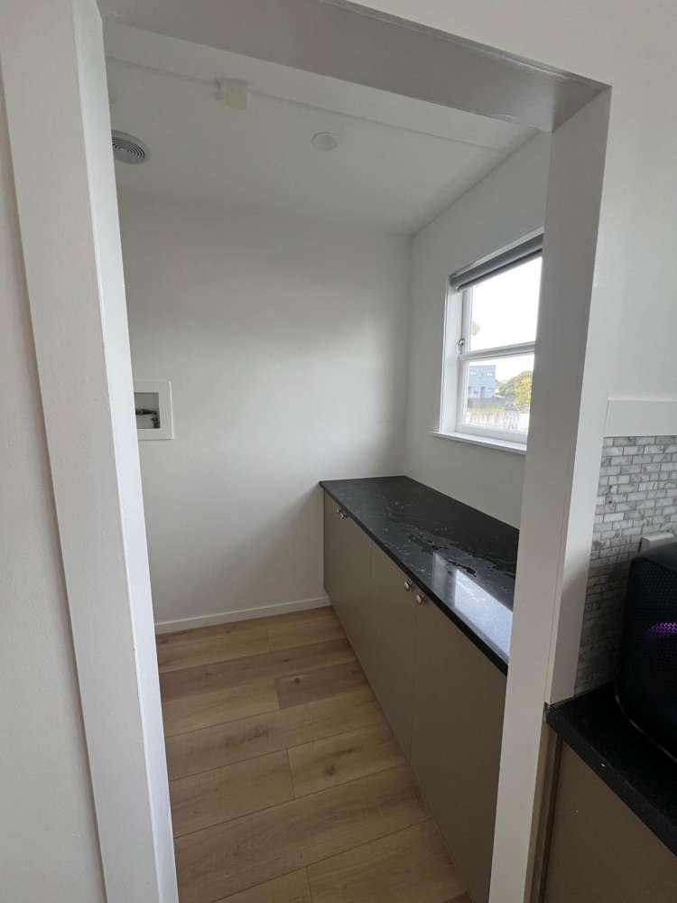 44 Convair Crescent Mangere_8
